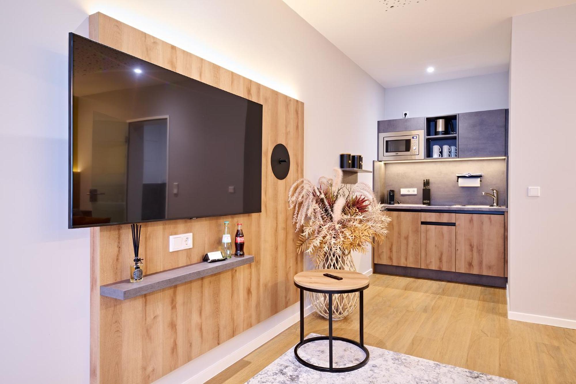 Xzllenz Traum Studio-Apartment, Frei-Parken, U-Bahn, Kueche 纽伦堡 外观 照片