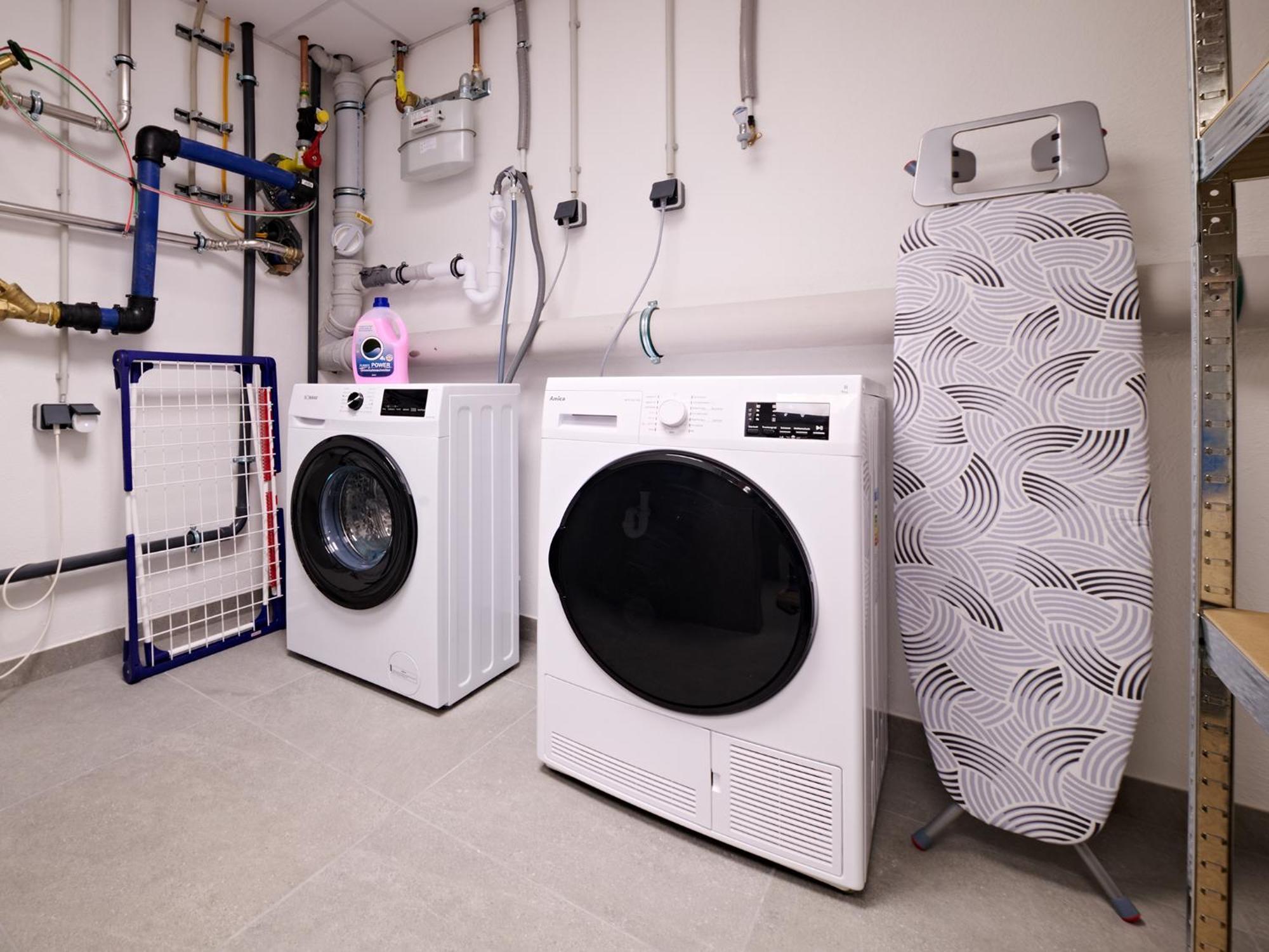 Xzllenz Traum Studio-Apartment, Frei-Parken, U-Bahn, Kueche 纽伦堡 外观 照片